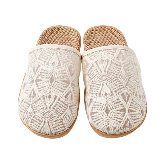 ROOM SANDALS LC2501 IV L