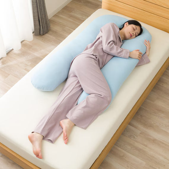 FLUFFY U-SHAPED GL P2575 BL L