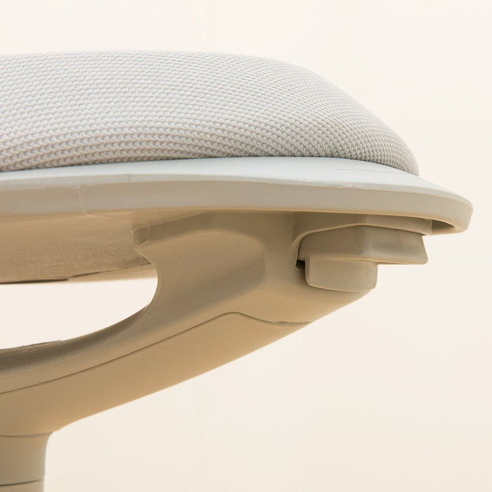 STANDING BALANCE CHAIR OC301