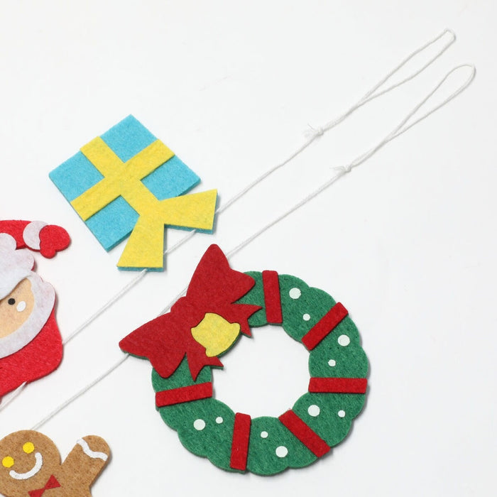 CHRISTMAS BANNER SANTA FRIENDS N2GL