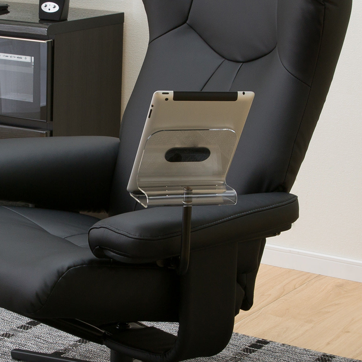 SELF ASSEMBLY DESK CHAIR