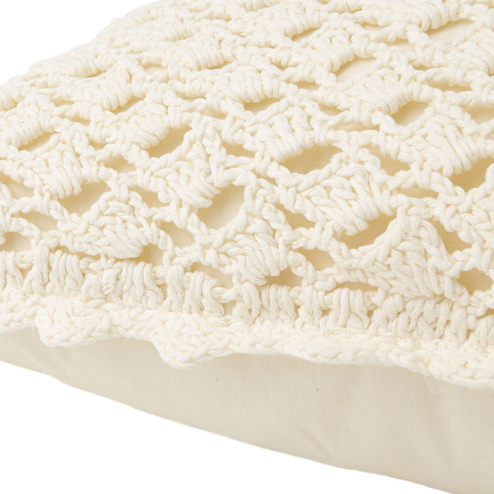 CUSHION COVER CROCHET O