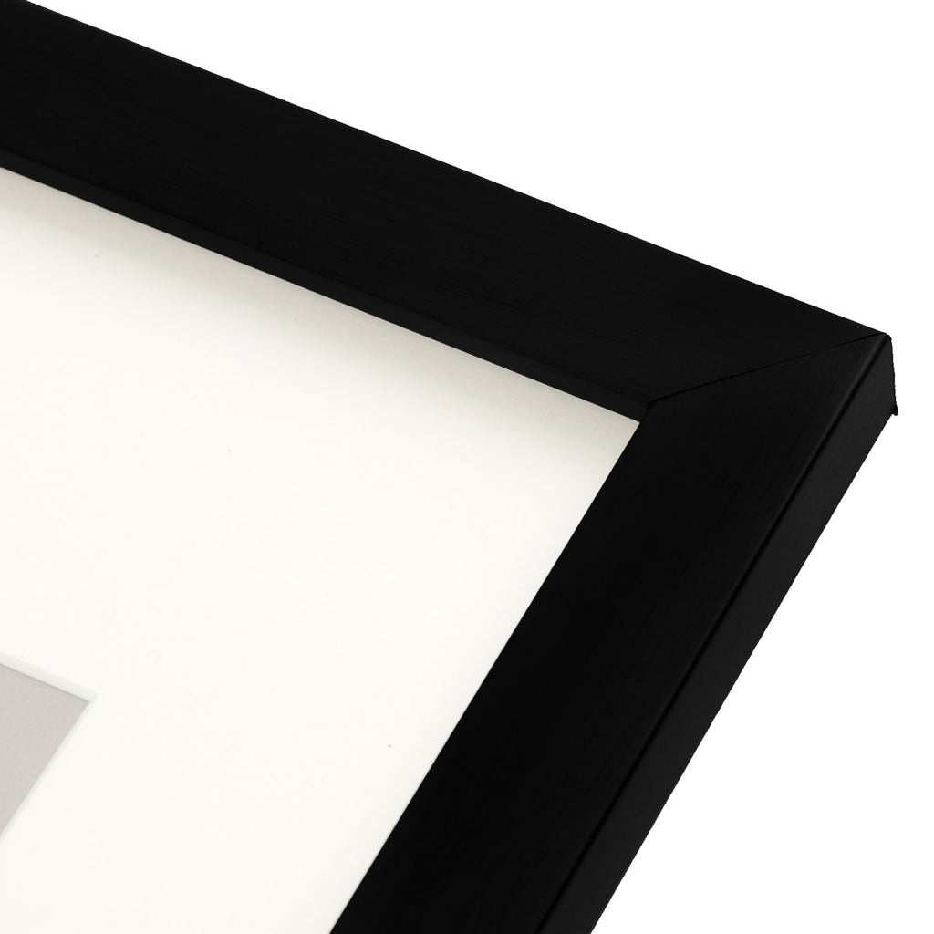 PICTURE FRAMES