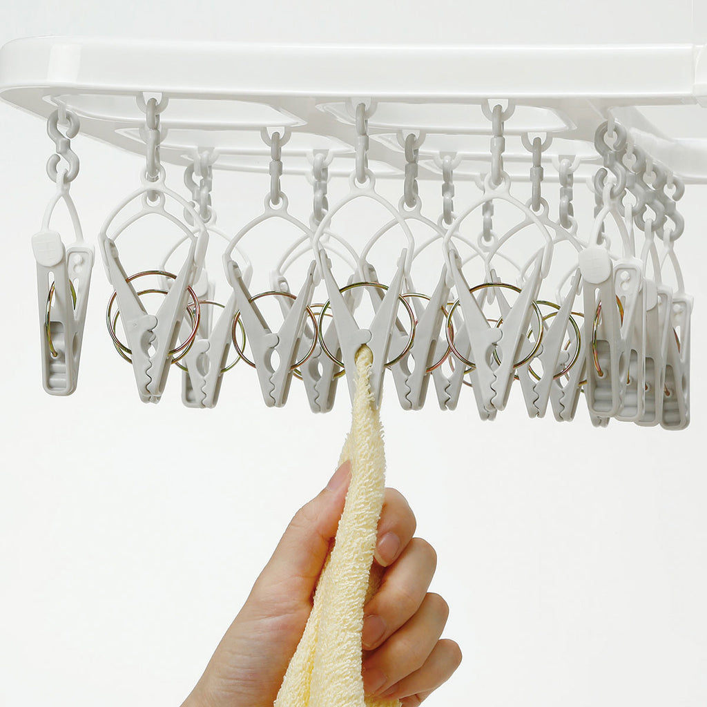 LAUNDRY HANGERS