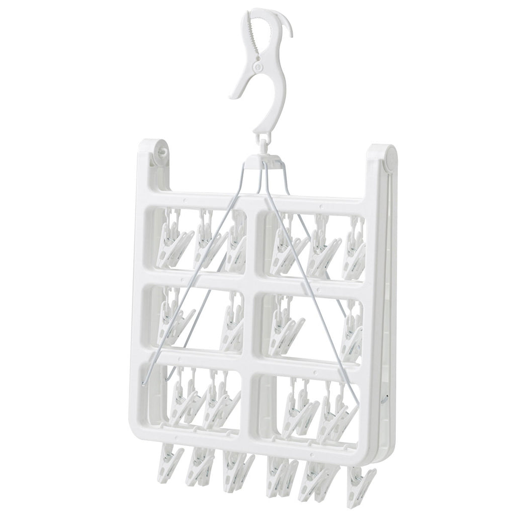LAUNDRY HANGERS